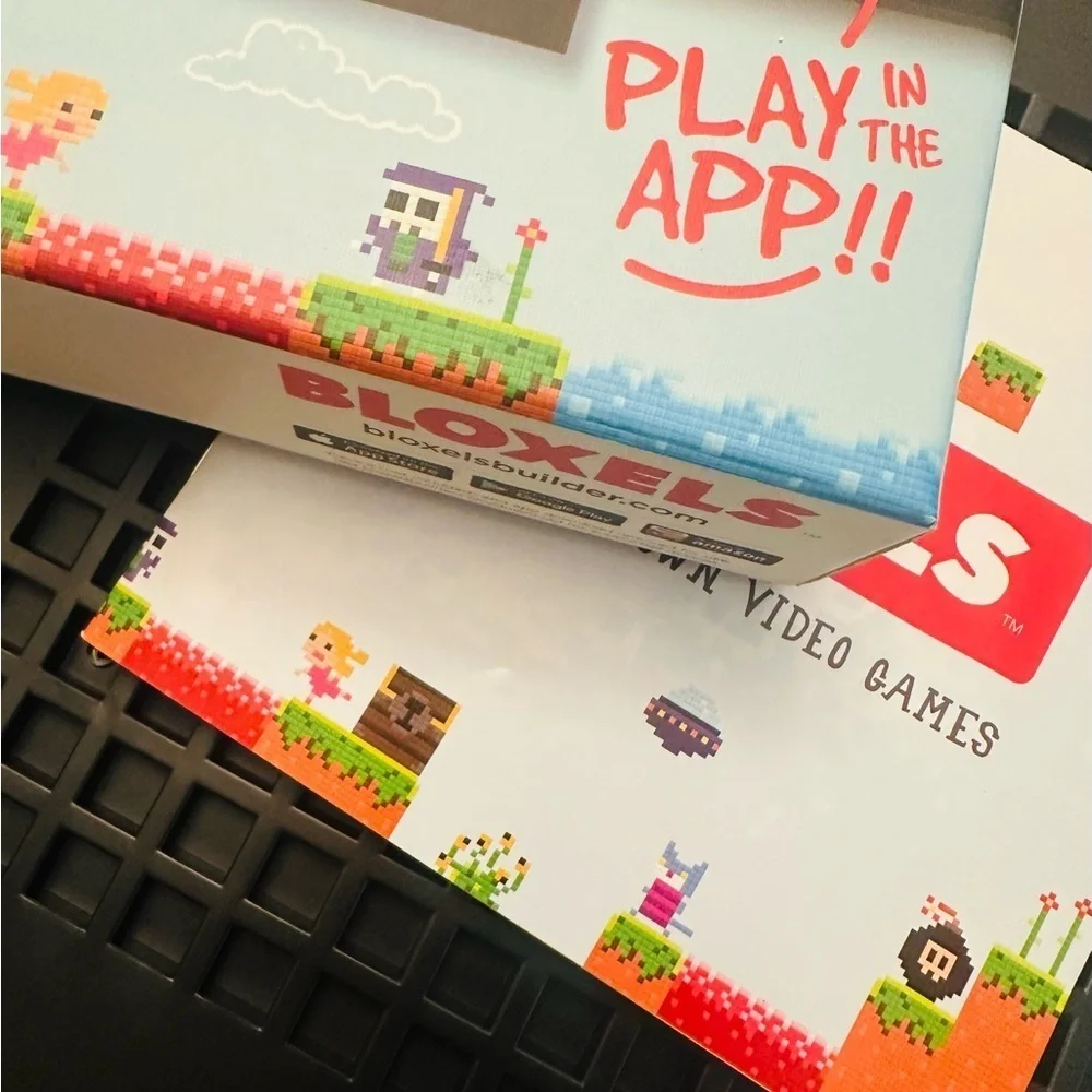 Bloxels Video Game Builder Starter Set